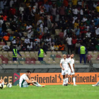 La Copa África se tiñó de luto por la muerte de ocho aficionados antes del Camerún-Comoras. SUFFO