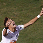 Neymar celebra el gol conseguido ante el Universidad de Chile.