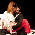 Manuela Velasco y Fran Perea, en una de las escenas.