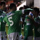 Los jugadores maragatos comienzan a recuperar la sonrisa tras los últimos resultados.