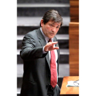 Fernández, durante la sesión de investidura.