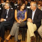 Florencio Carrera, Emilio Gutiérrez, Adriana Ulibarri, Juan Antonio Arias y Juan Francisco Martín, en un momento del acto de presentación de la programación de  Punto Radio.