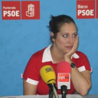 Helena Castellanos en la sede del PSOE de Ponferrada