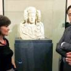 Carmen Calvo con el alcalde de Elche, Diego Maciá