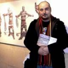 Salví expone sus «Ideographias» en esta sala cultural de Caja España