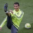Cristiano, además de Bale, apunta a ser la principal amenaza de los rojiblancos en la final. E. NARANJO