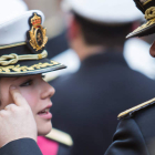 Dos integrantes de la Banda de Cornetas y Tambores                 del Santísimo Cristo de la Victoria, durante una               de las últimas actuaciones    de este grupo.  FERNANDO GONZÁLEZ