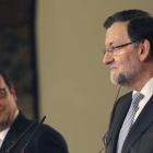 El presidente francés, François Hollande, junto al líder del Ejecutivo español, Mariano Rajoy.