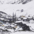 La nieve deja estampas invernales en los pueblos del área de San Isidro, en la imagen Isoba.