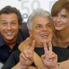 Michele Placido, en el centro, también presentó ayer su película «Un viaggio chiamato amore»