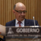 El ministro de Hacienda, Cristóbal Montoro, durante su comparencia en la Comisión de Hacienda del Congreso de los Diputados.