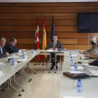 El nuevo consejero presidió su primera reunión del Consejo Agrario de Castilla y León. IVÁN TOMÉ
