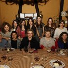 Nuria González Rabanal, con el Círculo de Mujeres Periodistas Pilar Casado.