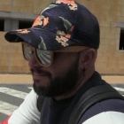 Ha sido él mismo quien ha confirmado que abandona los escenarios a través de su cuenta de instagram, cuenta que ha dejado totalmente vacía borrando todas y cada una de sus fotografías.