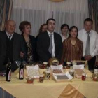 La familia Palazuelo, en el restaurante que dirigen y donde se celebró la degustación del lechazo
