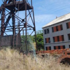 La escombrera que albergará el lago artificial está en los aledaños del Pozo Viejo.