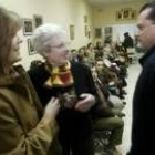 Mario Amilivia visitó a los miembros de la asociación Cultural San Claudio