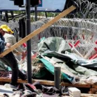 Miembros de Hizbulá iniciaron el desmonte de las 600 tiendas que rodeaban la sede gubernamental