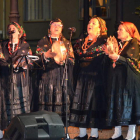 Actuación del Grupo de Danzas Virgen de la Guía durante el festival. MEDINA
