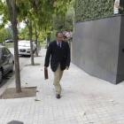 Llegada de Mario Pascual Vives, abogado de Urdangarín, a la casa de Pedralbes.