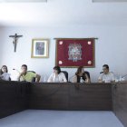 Un instante de la sesión celebrada ayer. ACACIO