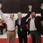 Rubalcaba, el candidato socialista a la Presidencia de la Xunta, Pachi Vázquez y Caamaño.