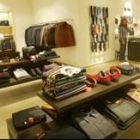 Aspecto del interior de la nueva tienda de moda hombre Domani del grupo Adams