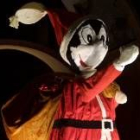 El ratón Mickey junto a la glorieta del Cine, el pasado año