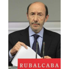 Rubalcaba, durante la rueda de prensa de ayer.