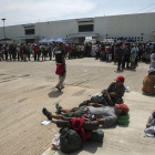 Migrantes centroamericanos que se dirigen a Estados Unidos llegan al municipio de Juchitan  en el estado de Oaxaca  Mexico