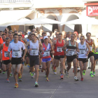 La carrera partió de la Plaza Mayor de Villafranca con más de 200 participantes.