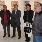 El coronel del Ralca y la alcaldesa inauguran la muestra junto a algunos de los organizadores.