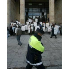 Valle de Conforcos, durante una de sus manifestaciones en los juzgados