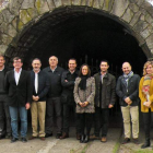 Miembros de la delegación onubense durante su visita a La Robla.