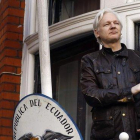 Julian Assange, en la embajada de Ecuador en Londres.