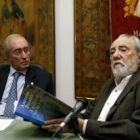 Cándido Alonso, último Leonés del Año, y el escritor Antonio Pereira