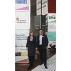María José Salgueiro junto a Pedro Delgado.