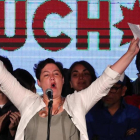 La gran sorpresa de las elecciones chilenas, la izquierdista Beatriz Sánchez, celebra su tercer puesto en los comicios.