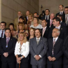 Imagen de la nueva corporación provincial el día de la toma de posesión.