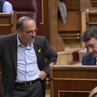 Los portavoces del PDECat y el PNV, Carles Campuzano y Aitor Esteban, el pasado noviembre en el Congreso.