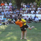 Lleno en la grada del «Prado de Miguel» de Valdefresno de La Sobarriba.