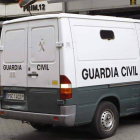 Furgón de la Guardia Civil en el que se trasladó a Luis Bárcenas a la Audiencia Nacional.