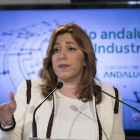 Susana Díaz, presidenta de la Junta de Andalucía, en un acto con agentes sociales, ayer en Sevilla.