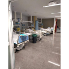 La ocupación de boxes de Intermedios con pacientes UCI deja sin espacio a los postquirúrgicos. DL
