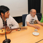 Wilson Mitta, Isaac Núñez y Teresa Subieta, durante la charla ayer en Ponferrada.