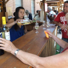 La feria del vino comienza esta tarde a las 19.30 con el pasacalles de los vendimiadores.