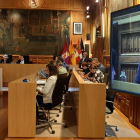 Pleno extraordinario en la Diputación de León. DL