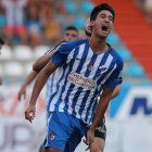 Trigueros lamenta una ocasión desperdiciada en los últimos instantes del partido ante el Real Oviedo. L. DE LA MATA