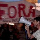 Manifestantes en una protesta contra el gobierno.