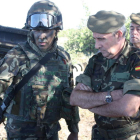 El jefe de la Fuerza Terrestre visitó por primera vez el Maca.